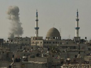 Israeli airstrikes injure 1 in southern Gaza