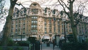 Israeli group buys historic Paris hotel Lutetia