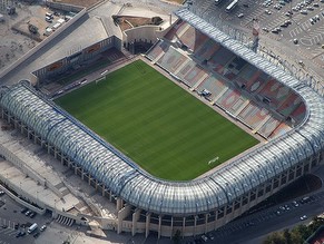 Two arrested for Hamas plot to fire rockets at stadium