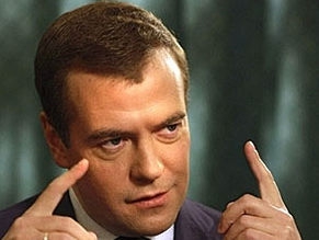 Medvedev axes Israel trip over Foreign Ministry row