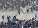 Hundreds reported hurt as Egypt protests turn violent