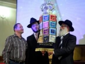 New Torah for Omsk Synagogue