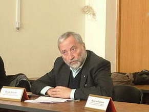 Josef Zisels Speaks at Lviv Round Table