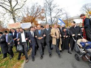 Cars burned and Nazi symbols scrawled in Brooklyn Jewish neighborhood