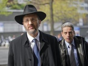 French Jews and Muslims unite in anger at election meat row