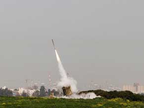 Gaza rocket salvos target Beersheba, Ashdod