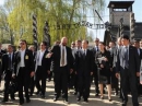 Chinese Prime Minister Wen Jiaboa visits Auschwitz