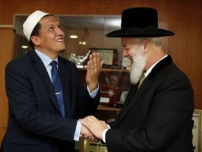 Israel Chief Rabbi to speak at Paris Mosque following anti-Semitic surge in France