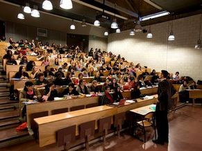 Gaza question set in Paris university exam stirs controversy, investigation launched