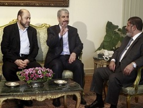 Mashaal meets Egypt&#039;s Mursi, hails &#039;new era&#039;