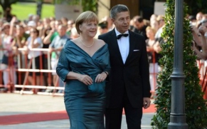 Bayreuth Festival opens after Nazi tattoo scandal