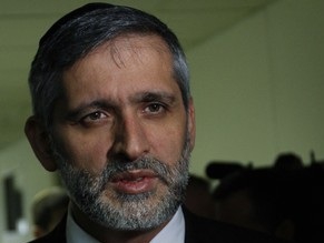 FM officials slam Yishai for foreign policy foray