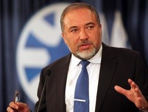 Liberman to gather envoys against PA&#039;s UN bid