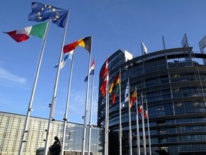 EU condemns Hamas rhetoric, Israeli settlement plans