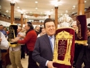 Famous Russian MP dedicates new Torah