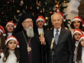 Israel’s President Peres wishes Christians all over the world a Merry Christmas