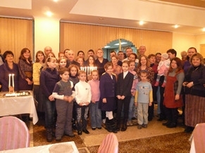 Jews of Almaty Hold “Chanukah in the Shtetl” Program