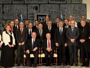 At first meeting of new cabinet, Netanyahu calls on his partners ‘to meet all of these challenges, without exception’