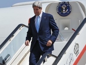 Addressing Palestine and Syria, Kerry returns to Amman