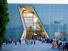 The Museum of the History of Polish Jews in Warsaw: a new living memory