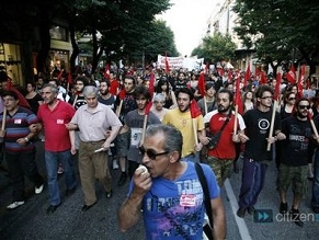 Thousands demonstrate in Greece against neo-Nazi party