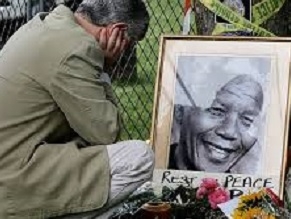 Neither Netanyahu nor Peres at Mandela’s funeral in Johannesburg