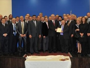 Argentinian interfaith delegation tours the Middle East, to meet Pope Francis