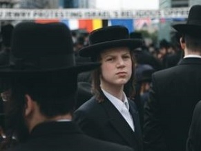 Bennett to advance affirmative action for haredim