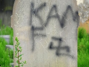 Jewish communities see massive surge in anti-semitic attacks in July