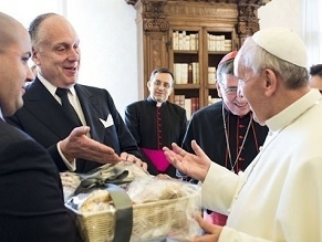 Ahead of Rosh Hashanah, Pope Francis receives Jewish delegation in Rome