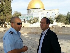 Jerusalem mayor’s visit to Temple Mount draws ire of Jordanians