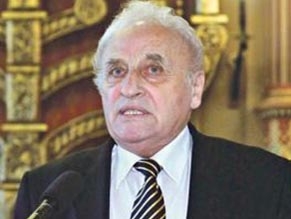 Еврейская община Венгрии осудила своего бывшего главу за работу на правительство