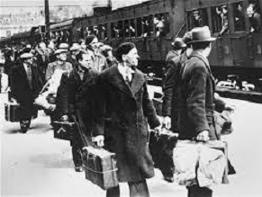 France has agreed to pay compensation to American Holocaust victims moved by French rail company SNCF to Nazi death camps