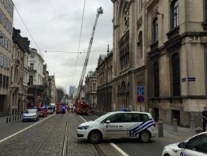 Fire breaks out in a building located next to the Great Synagogue of Brussels