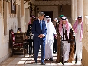 Kerry to Saudis: Washington not seeking &#039;grand bargain&#039; with Iran