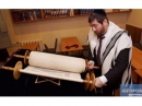 В самарскую синагогу внесен новый Свиток Торы