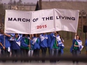 Thousands walk from Auschwitz to Birkenau in March of the Living