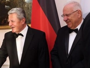 German President Gauck: &#039;... we are  confronted with anti-Semitism from immigrant families&#039;,