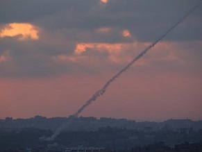 After four weeks of silence, Gaza rocket explodes in the South