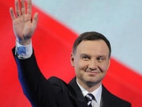 New Polish president criticized apologies for the 1941 massacre of Jews in Jedwabne