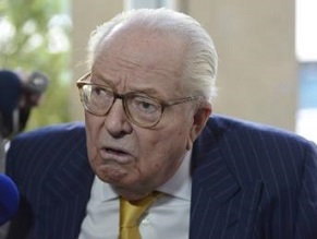 Jean-Marie Le Pen gives his backing to Donald Trump