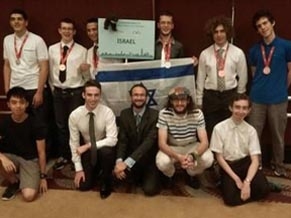 Израильские школьники привезли 10 медалей с олимпиад по математике и физике