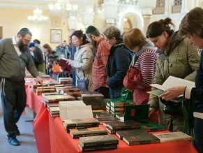 Russia:”Jewish Book Day” a Success in Petersburg