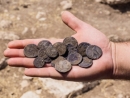 Маленькая израильтянка нашла двухтысячелетнюю монету