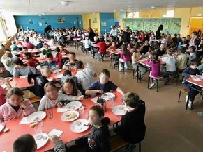 Court in France cancels decision of city to no longer offer substitute non-pork menus in school canteens