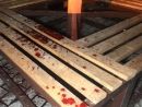Ханукальный светильник на Подоле в Киеве облили кровью