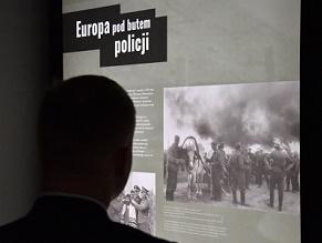 В музее Аушвиц-Биркенау открылась выставка, посвященная роли полиции в нацистской Германии
