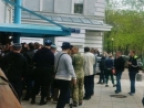 Казаки заблокировали вход в Сахаровский центр, где проходит фестиваль «Муза непокорных»