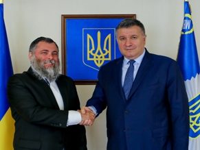 Министр внутренних дел Украины встретился с главным раввином Киева