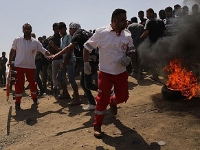 Десятки убитых, тысячи пострадавших на границе Газы